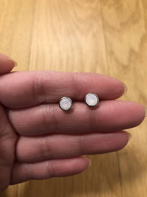 Boucles d'oreille: Ohrstecker – D'occasion à Aarburg par Noemi.H 2