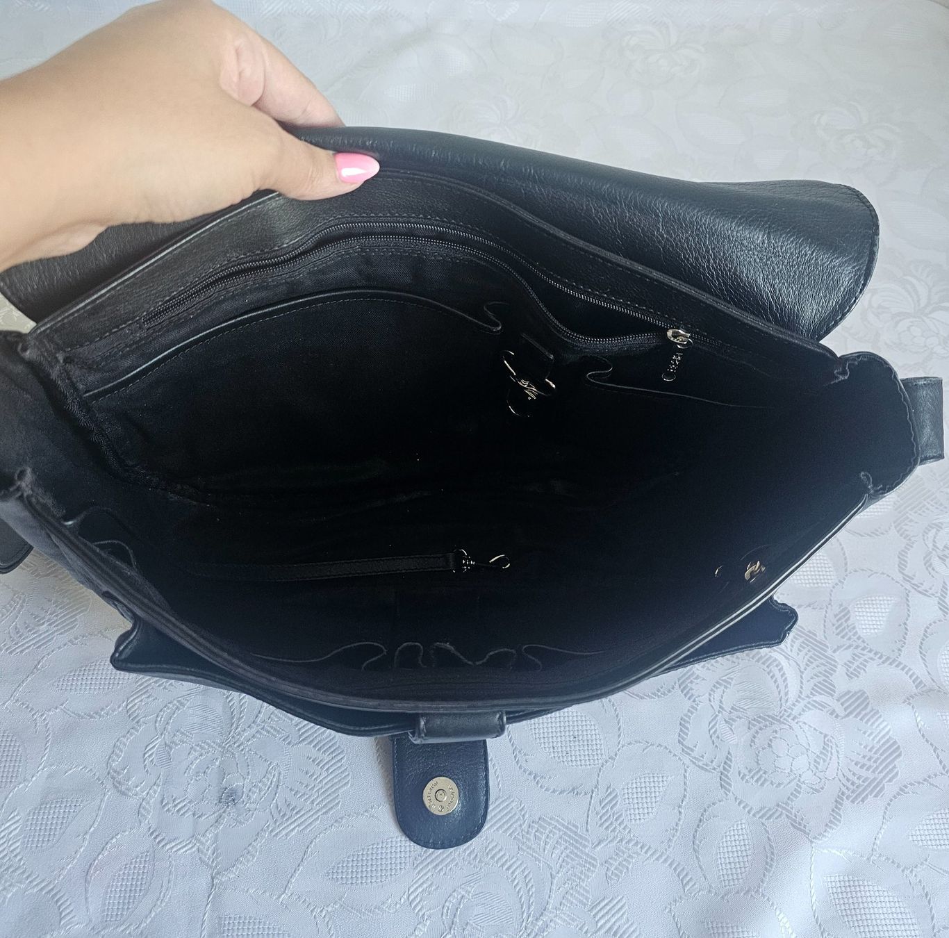Bree Borse da donna: **BREE *** Umhängetasche Leder – Usato da Bronschhofen venduto da Xena37 7