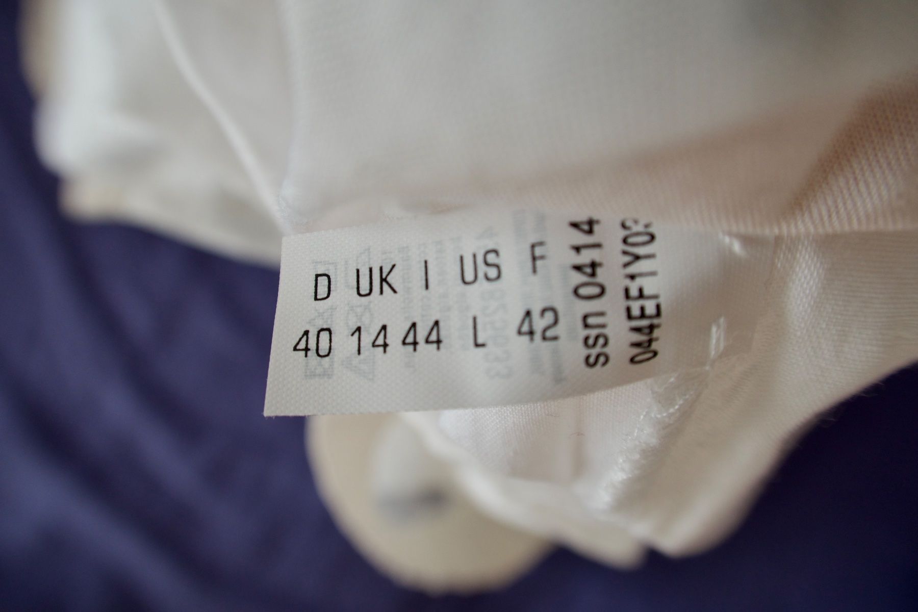 Esprit Pantaloni: ESPRIT  - Pantacourt  / kurze Hose - Taille 38/40 – Nuovo (secondo la descrizione) da Lausanne venduto da Etoile96 5