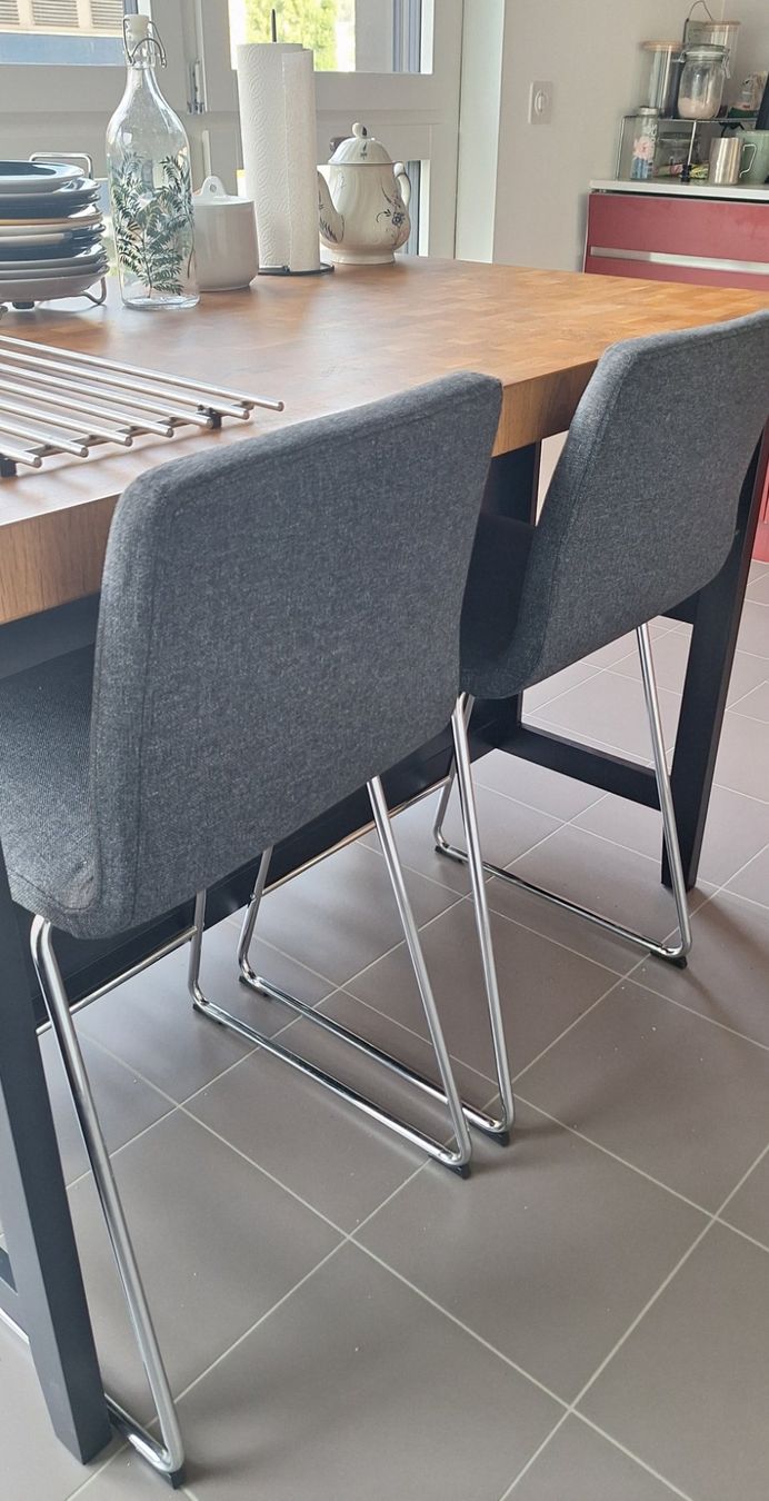 Ikea Tavoli: IKEA Vadholma Kücheninsel inkl. 2 Stühle – Usato da Zürich venduto da asrith 3