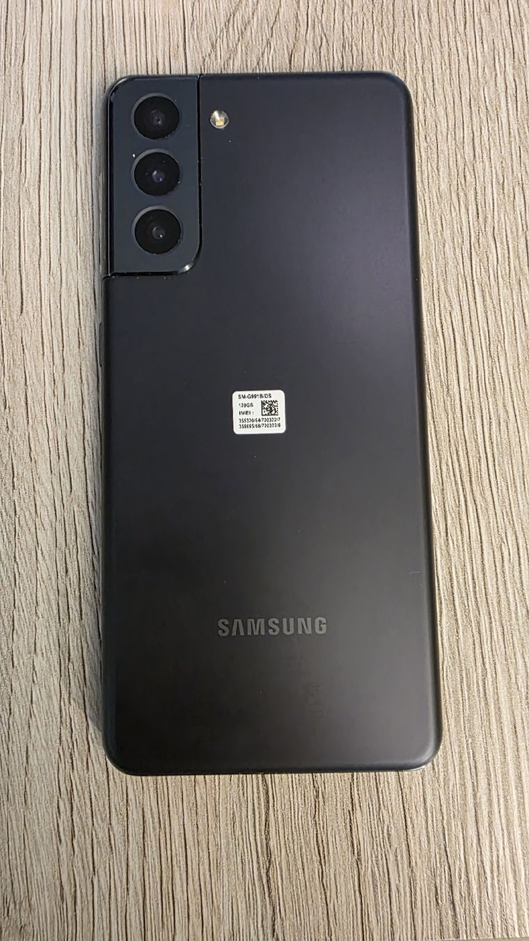 Samsung Telefoni cellulari / Smartphones: Samsung S21 schwarz 128GB – Usato da Schlieren venduto da Lapovac 1