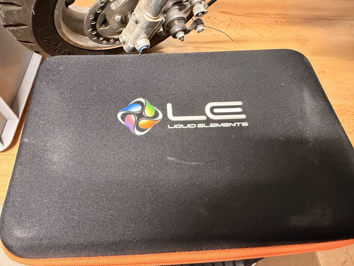 Smerigliatrici & Lucidatrici: LC Liquid Elements Akku Poliermaschine Set – Nuovo (secondo la descrizione) da Selzach venduto da SiendoGaming 1