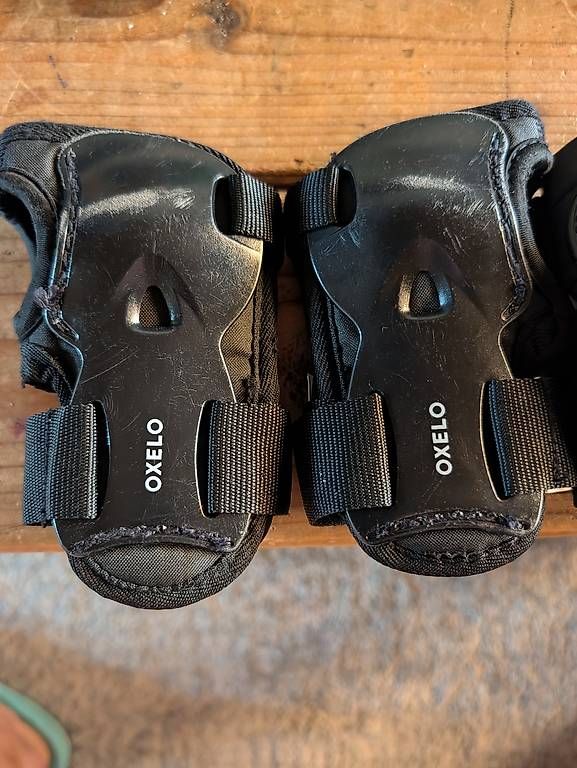 Protezioni & Imbottiture: Inline Skates Protektoren 2XS, Kinder – Usato da Effretikon venduto da swissmaggiemoo72 4
