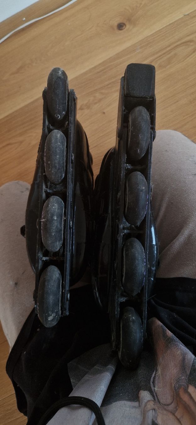 Pattini in linea & Pattini a rotelle: Ultra Wheels Inline-Skates Gr. 36.5 Retro – Usato da Gelterkinden venduto da teddywidder 4