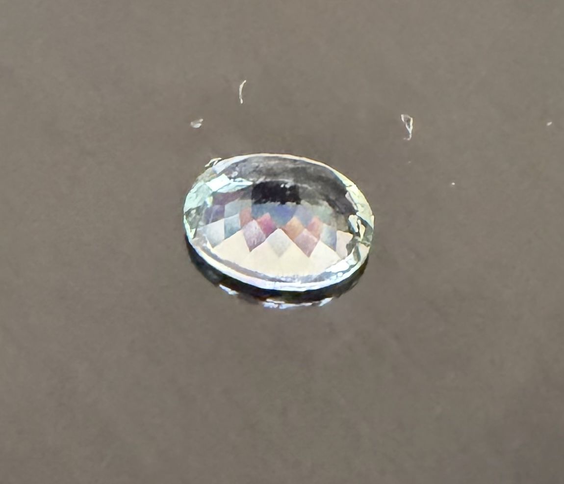 Pierres précieuses: Edelstein Oval geschliffen  ca 9mm – Neuf (Voir description) à Zürich par joyfulgrace