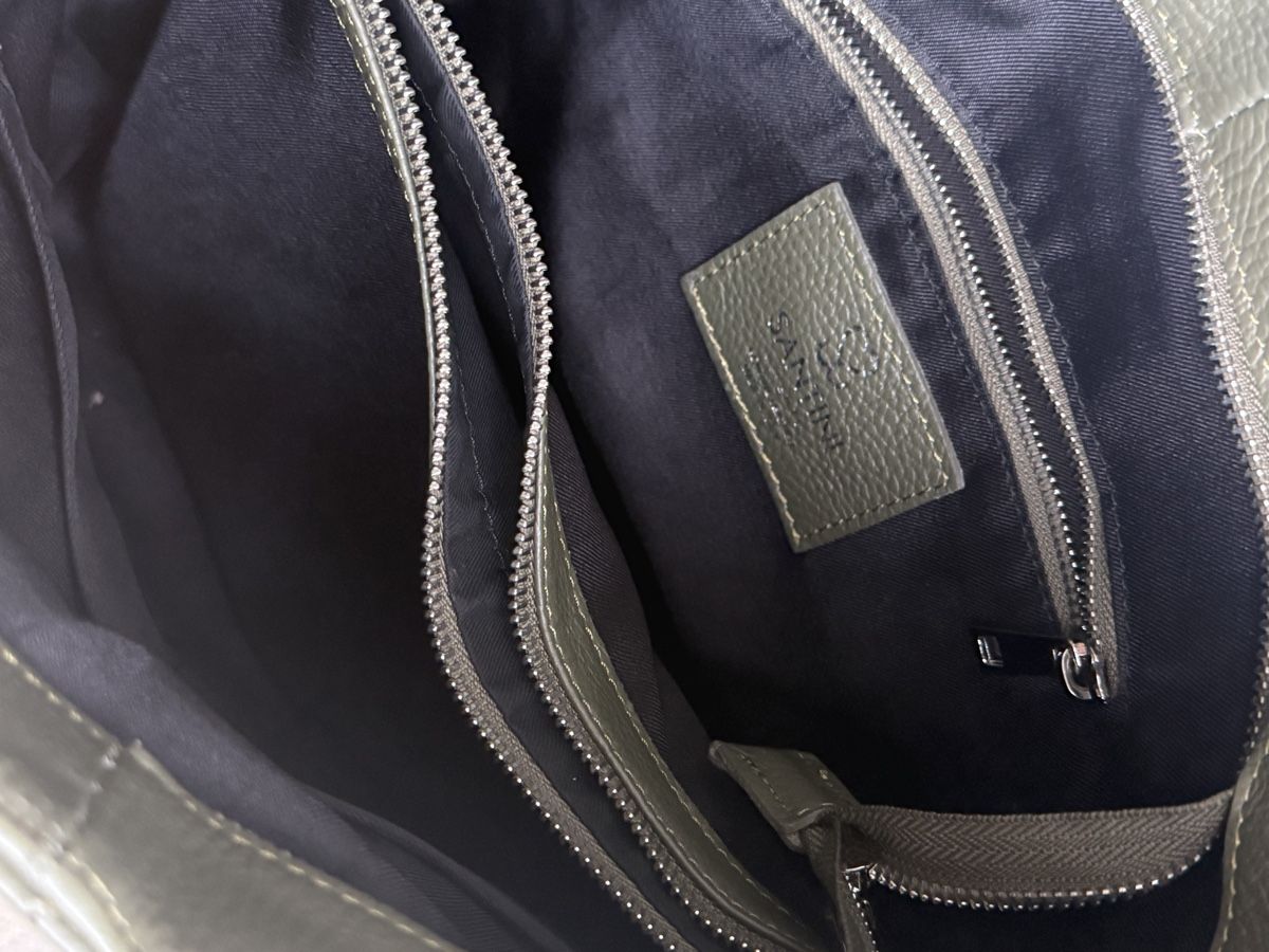 Borse da donna: Ledertasche grün – Usato da Meisterschwanden venduto da Larana7 3