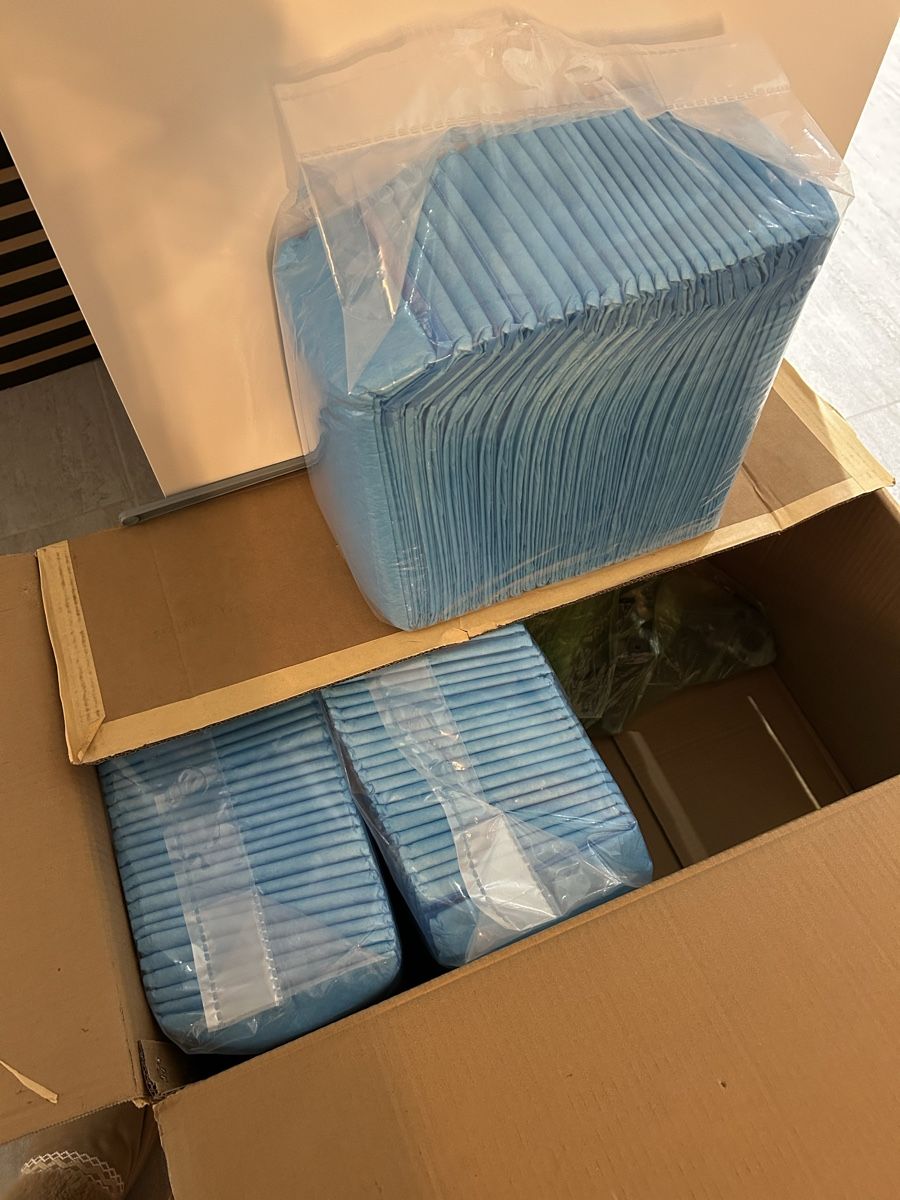 Niches, paniers: Hunde Toilettenmatten – Neuf avec emballage d'origine à Buttikon SZ par dai_fyg8 1