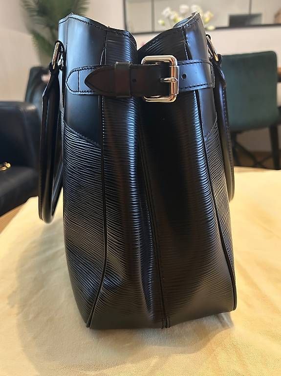 Louis Vuitton Taschen für Damen: original louis vuitton tasche – Gebraucht aus baar von ipe_q677 2
