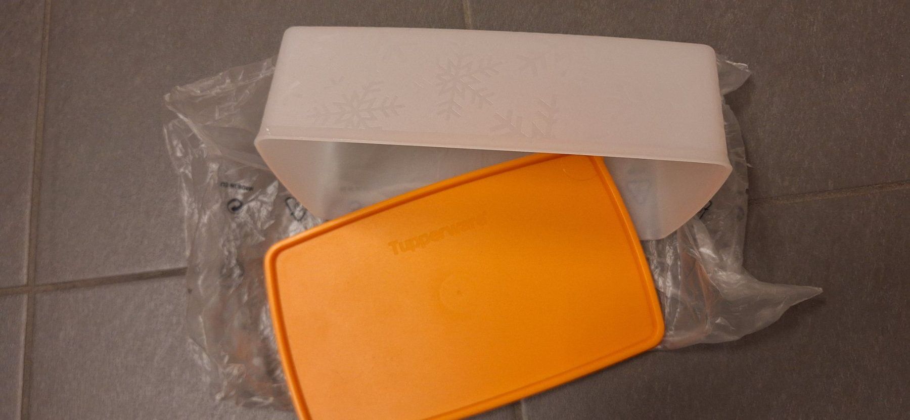 Tupperware Recipients et similaires: Tupperware, Freezers Mates, 1,3l – Neuf avec emballage d'origine à Lussery-Villars par pousinete02 3