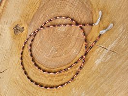 Schöne, handmade Brillenkette