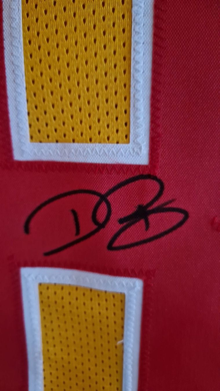 Autografi: Autographe Dwayne BOWE sur maillot custom Chiefs NFL – Nuovo (secondo la descrizione) da Lutry venduto da SwissBBCards 2