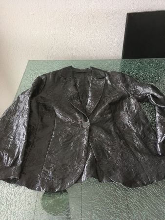 schöne,leichte graue Jacke Gr. 44