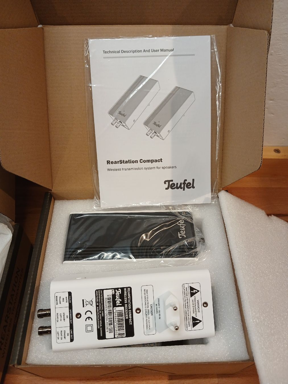 Teufel Home Cinema: Teufel Wireless Rearstation NEU – Nuovo e nell'imballaggio originale da Gwatt (Thun) venduto da Sebirt 4