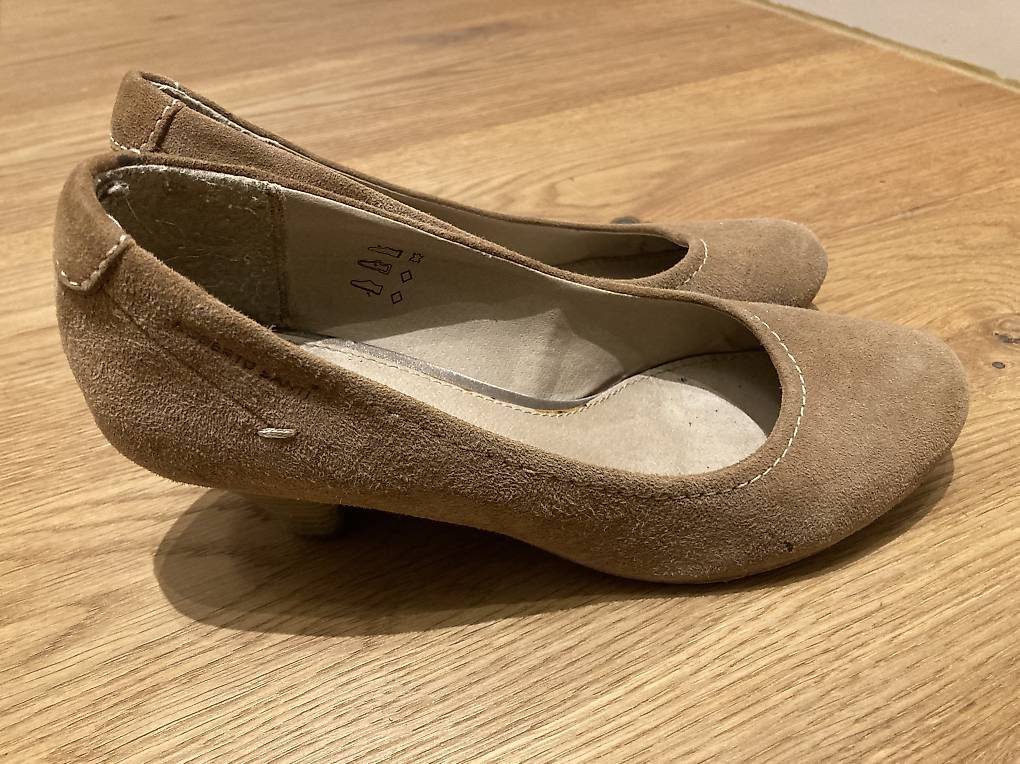 Scarpe da donna: Pumps Wildleder Gr. 36 – Usato da Winterthur venduto da Rawille 1
