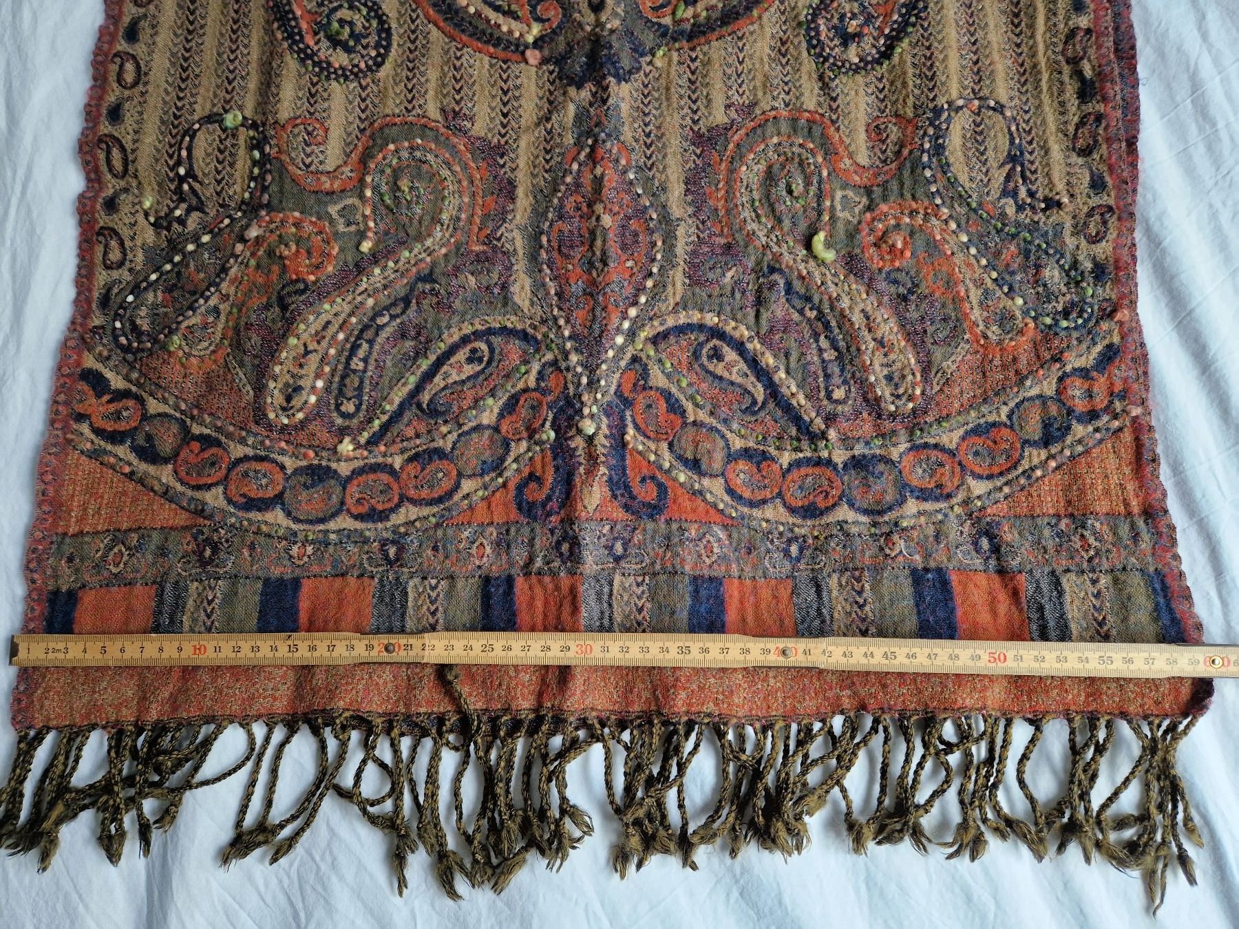 Foulards, Tücher & Schals: Gestickter Schal Wolle Indien rot orange – Gebraucht aus Zürich von kunterbunt.201 4