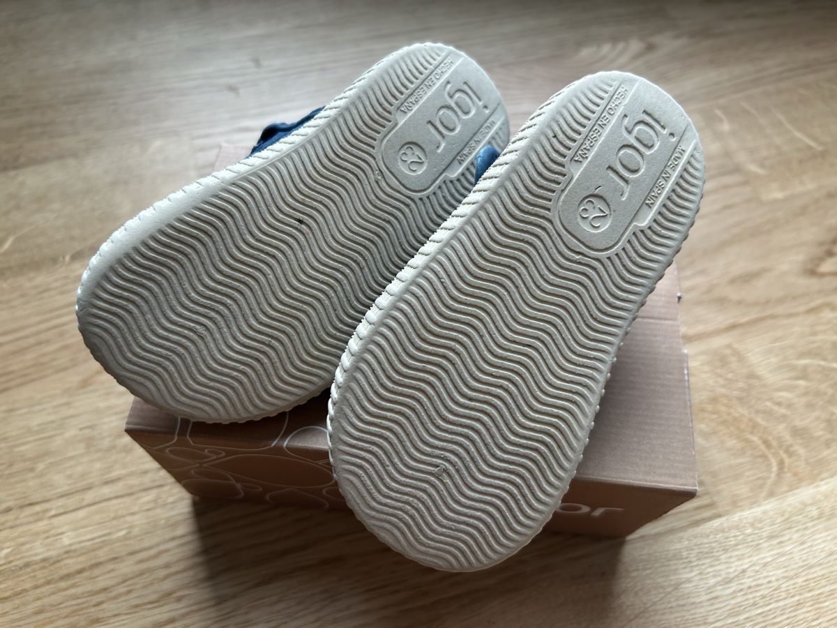 Scarpe per ragazzi: Igor Barefoot Kinder Sandalen, Größe 23,  – Usato da Uster venduto da she_9gjr 2