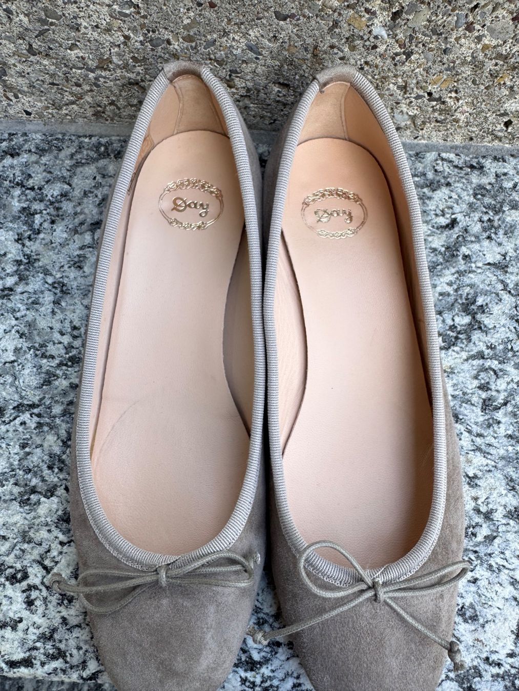 Damenschuhe: Day Ballerinas in Taupe – Gebraucht aus Rüti ZH von Ella96 1