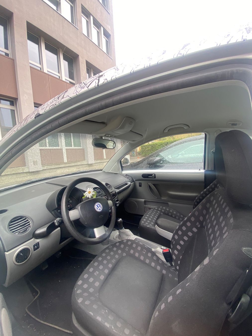 VW Automobili: VW New Beetle – Usato da Liebefeld venduto da mad_5mqd 3