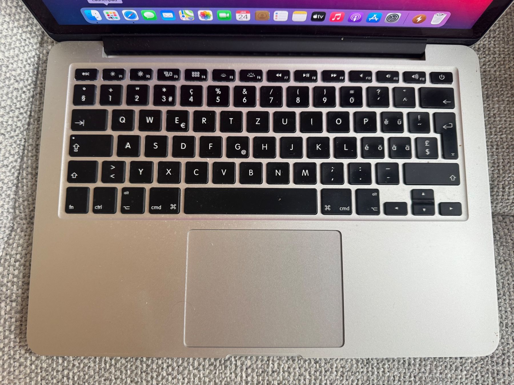 Apple Notebooks: Apple MacBook Pro 13 inkl. Microsoft Office 2021 und SSD – Gebraucht aus Adliswil von Busys 2