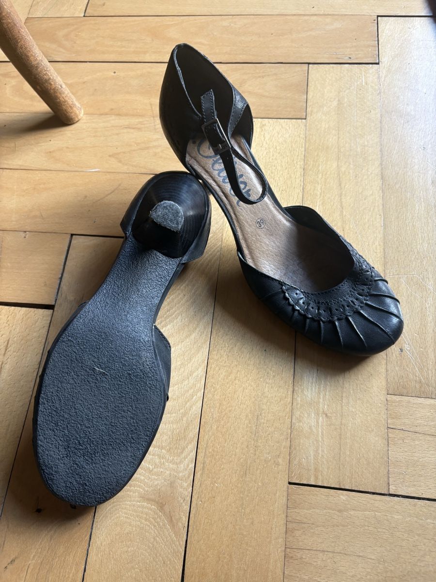 S.Oliver Chaussures femmes: Damen Pumps - schwarz – D'occasion à Luzern par pat_28xl 2