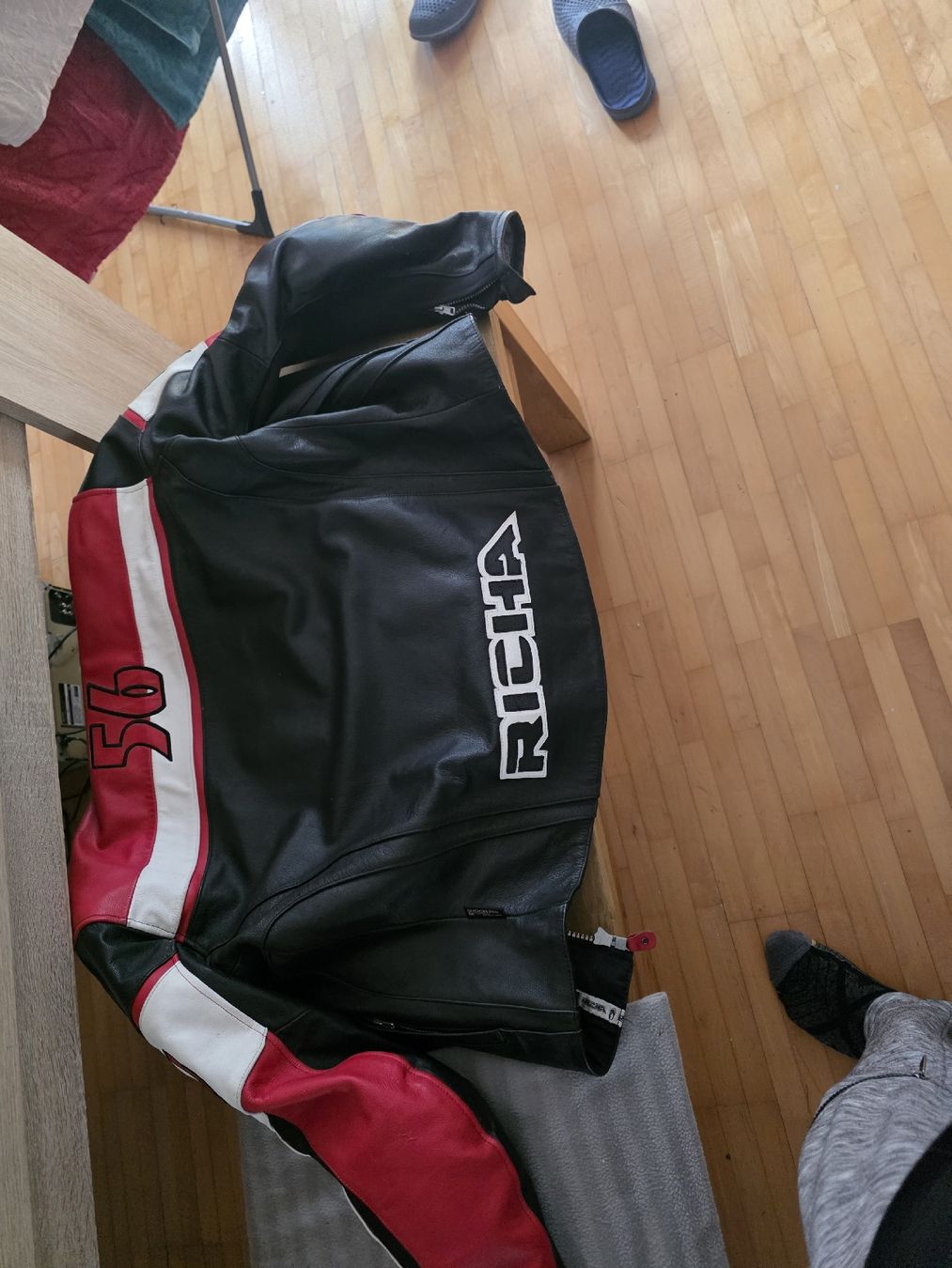 Ducati Jacken: Ducati Lederjacke – Neu (gemäss Beschreibung) aus Mörschwil von Ammo 1