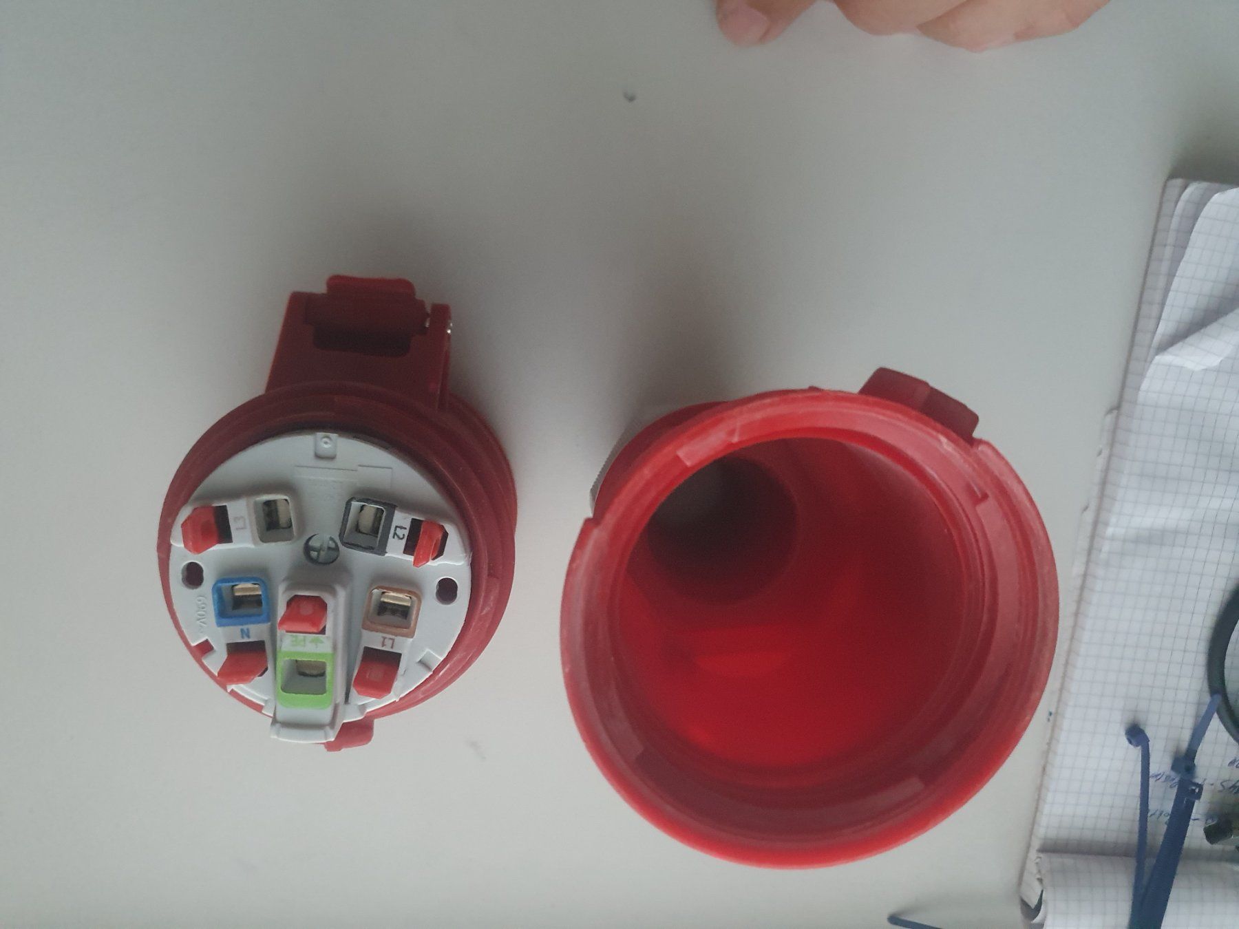 Stecker: CEE 32A 5P 6h 400V Kupplung Bals Typ – Gebraucht aus Zürich von eymen20 2