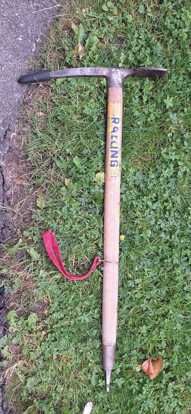 Matériel de grimpe: Eispickel Hammerwerk Austria – D'occasion à Grabs par tschanny