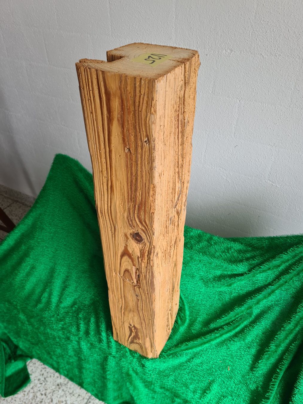 Articoli in legno: Altholz Deko Balken – Usato da Grosswangen venduto da Spieler10 1