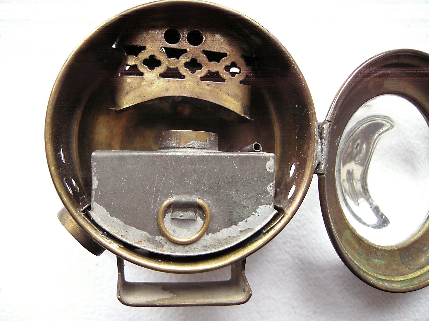 Lampade: Antike Hand - Fahrad - Lampe – Usato da Allschwil venduto da Grampol 6