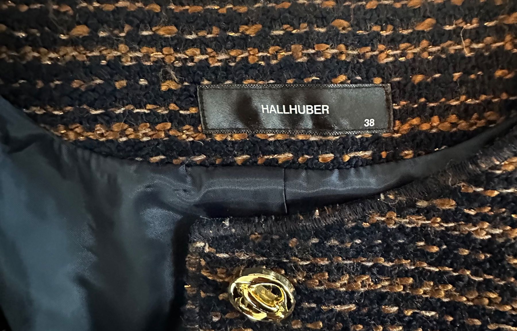 Hallhuber Giacche: Hallhuber Bouclé Blazer Damen 36 – Usato da Liestal venduto da Ballybs 4