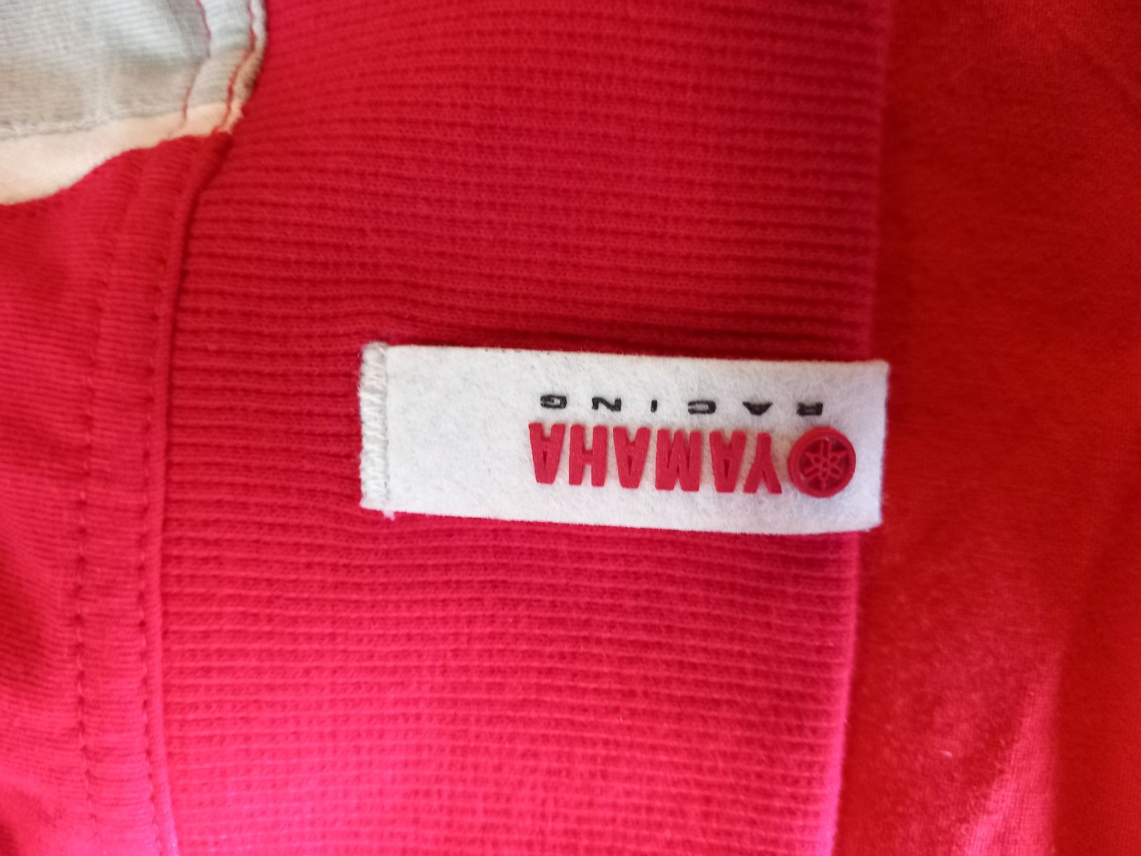 Top: Yamaha Trägershirt Grösse S Fabrikneu – Nuovo e nell'imballaggio originale da Hochwald venduto da motowear-secondhand 4