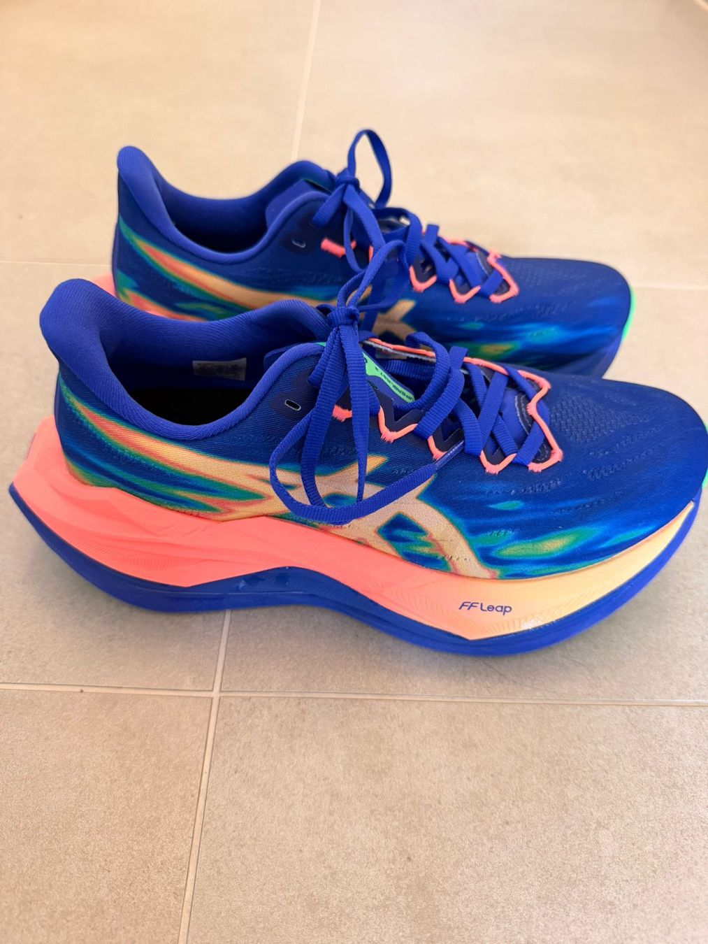 Asics Herrenschuhe: Asics Superblast 3 – Gebraucht aus Pully von Romaine_k 1