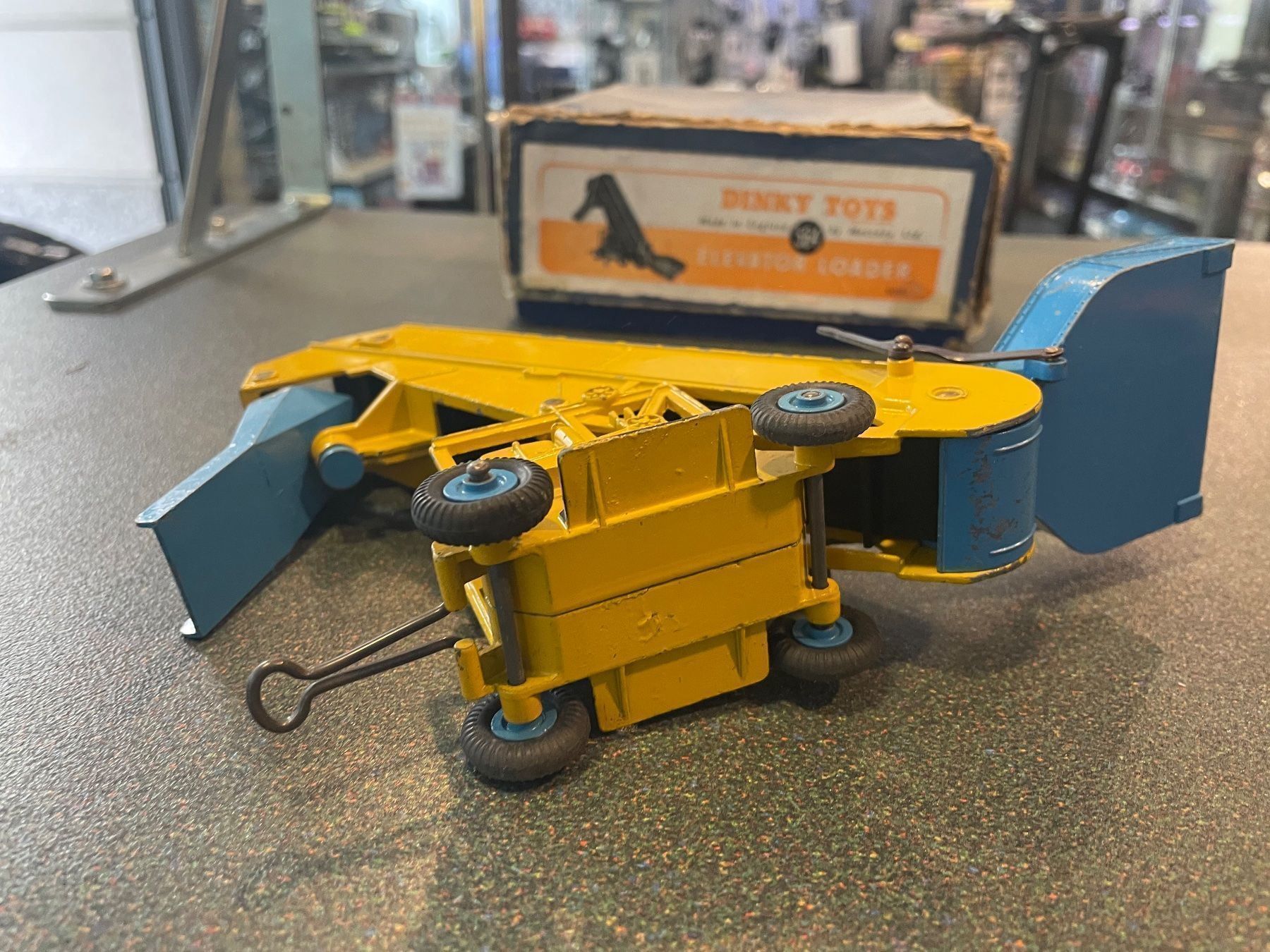 Dinky Toys Modellini d'auto: Dinky Toys 50564 Elevetor loader VINTAGE – Usato da Chiasso venduto da Carrara-Modellismo 5