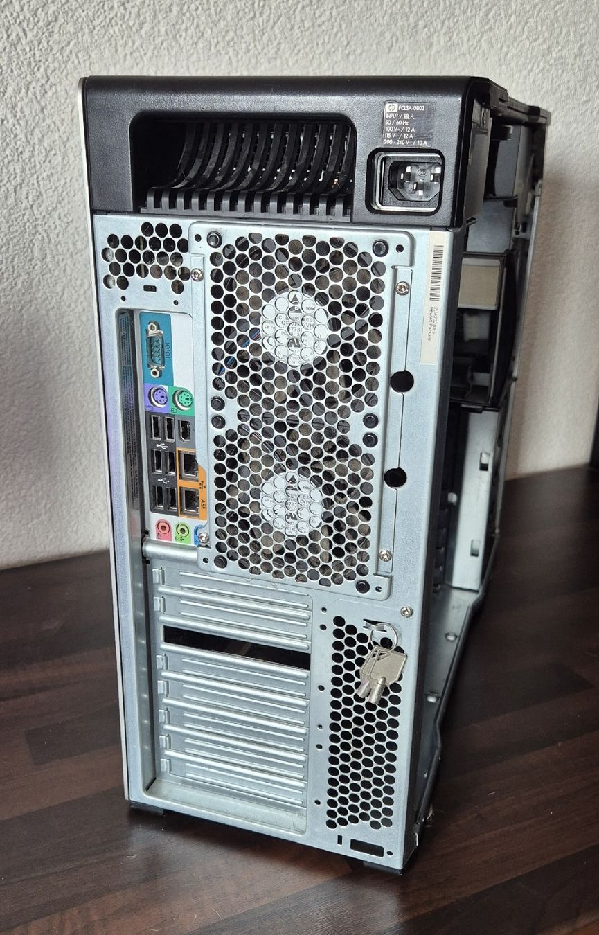 Hewlett Packard PC: HP WorkStation Z800 - base complète - bi-processeur – Difettoso da Neyruz FR venduto da RetroLab_ 7