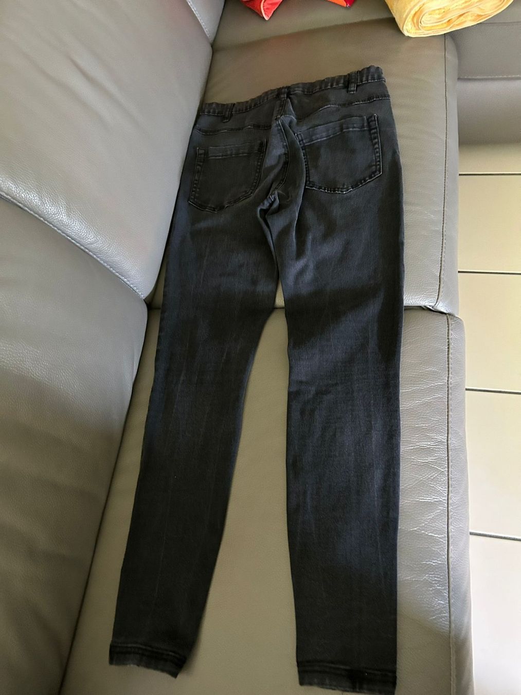 Pantaloni: Pantaloni neri Zizzi tg.44 – Usato da Melano venduto da H-Sara 1