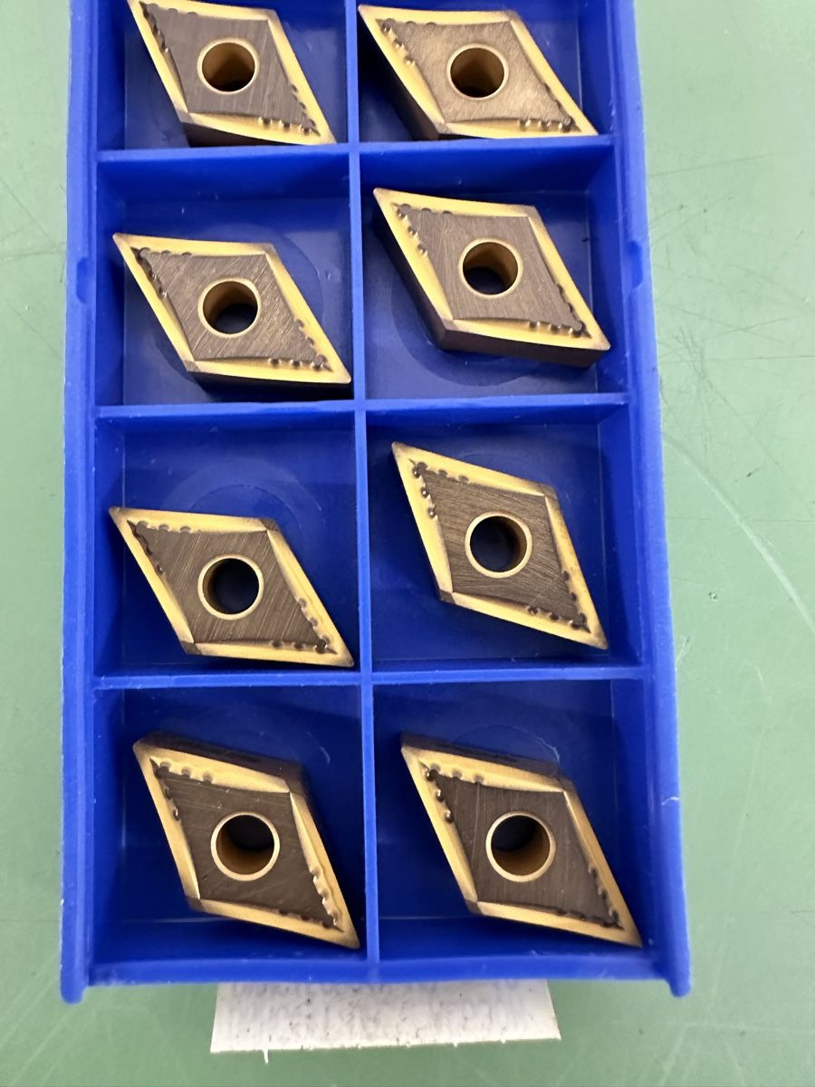 Tutti gli attrezzi: SUMITOMO DNMG turning inserts, Dreheinsatz. – Nuovo (secondo la descrizione) da Aarberg venduto da SNMachines 2