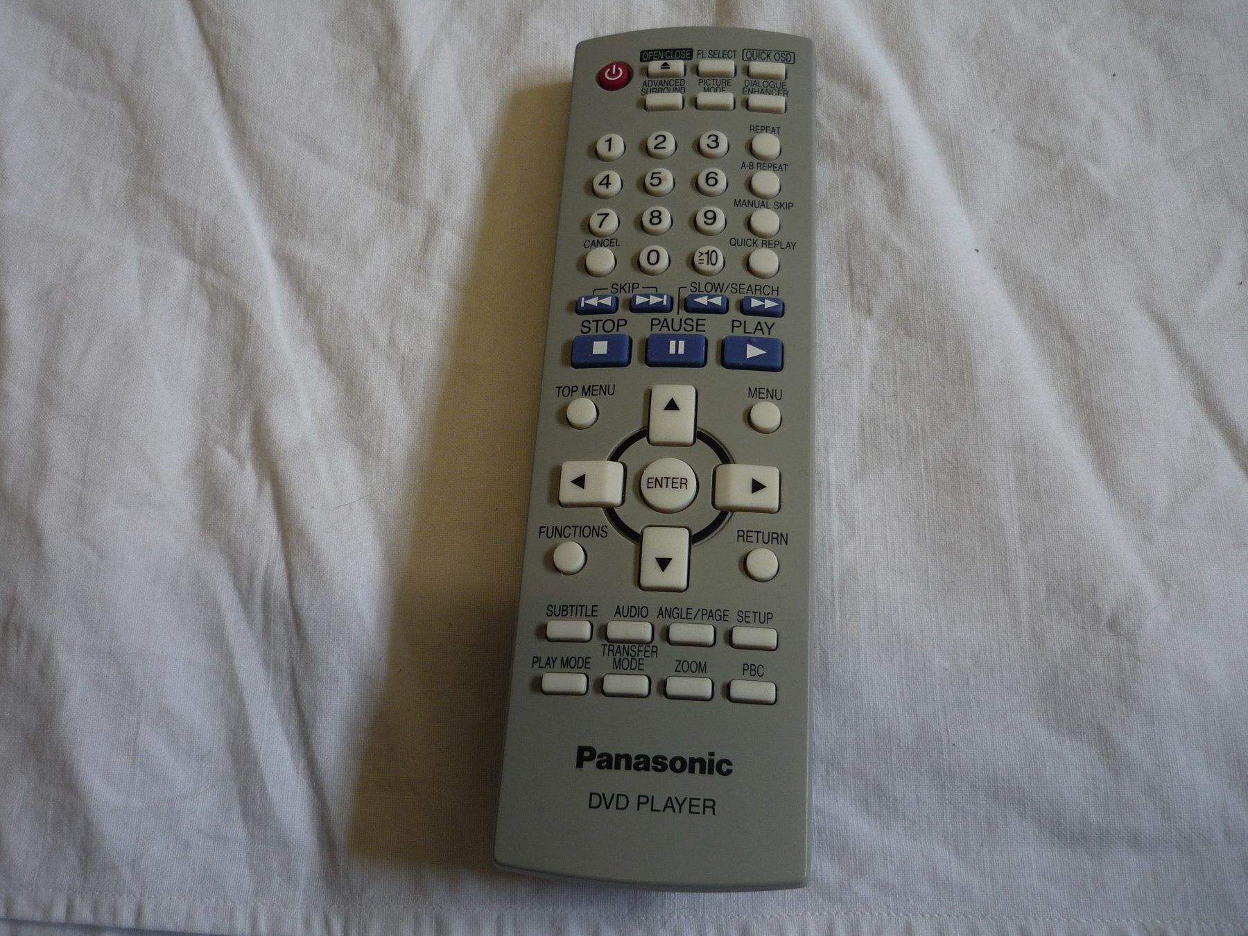 Panasonic Fernbedienungen: Fernbedienung Panasonic DVD Player Remote control EUR7720X50 – Gebraucht aus Beringen von Flatretriever