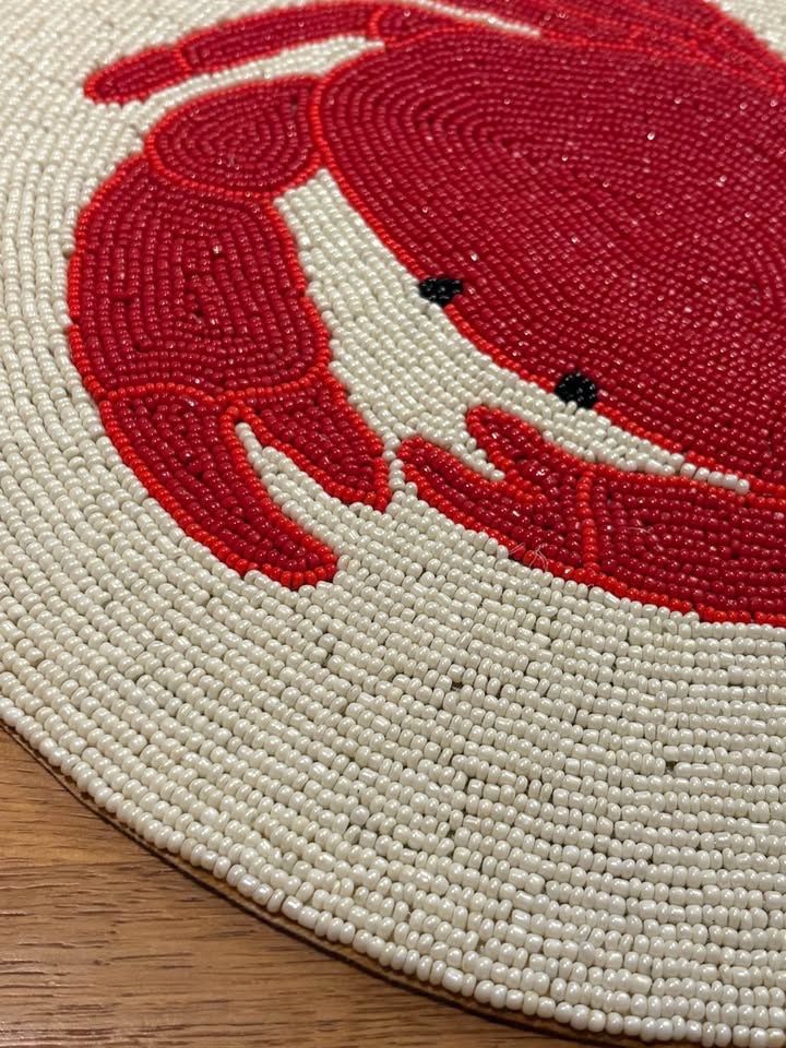 Set de table et chaises: Perlen-Platzset von Chehoma – D'occasion à Zürich par myriamer 1