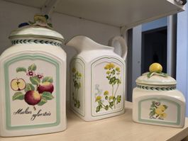 Krug mit BlumenmotivKeramik 22cm hoch guter Zustand