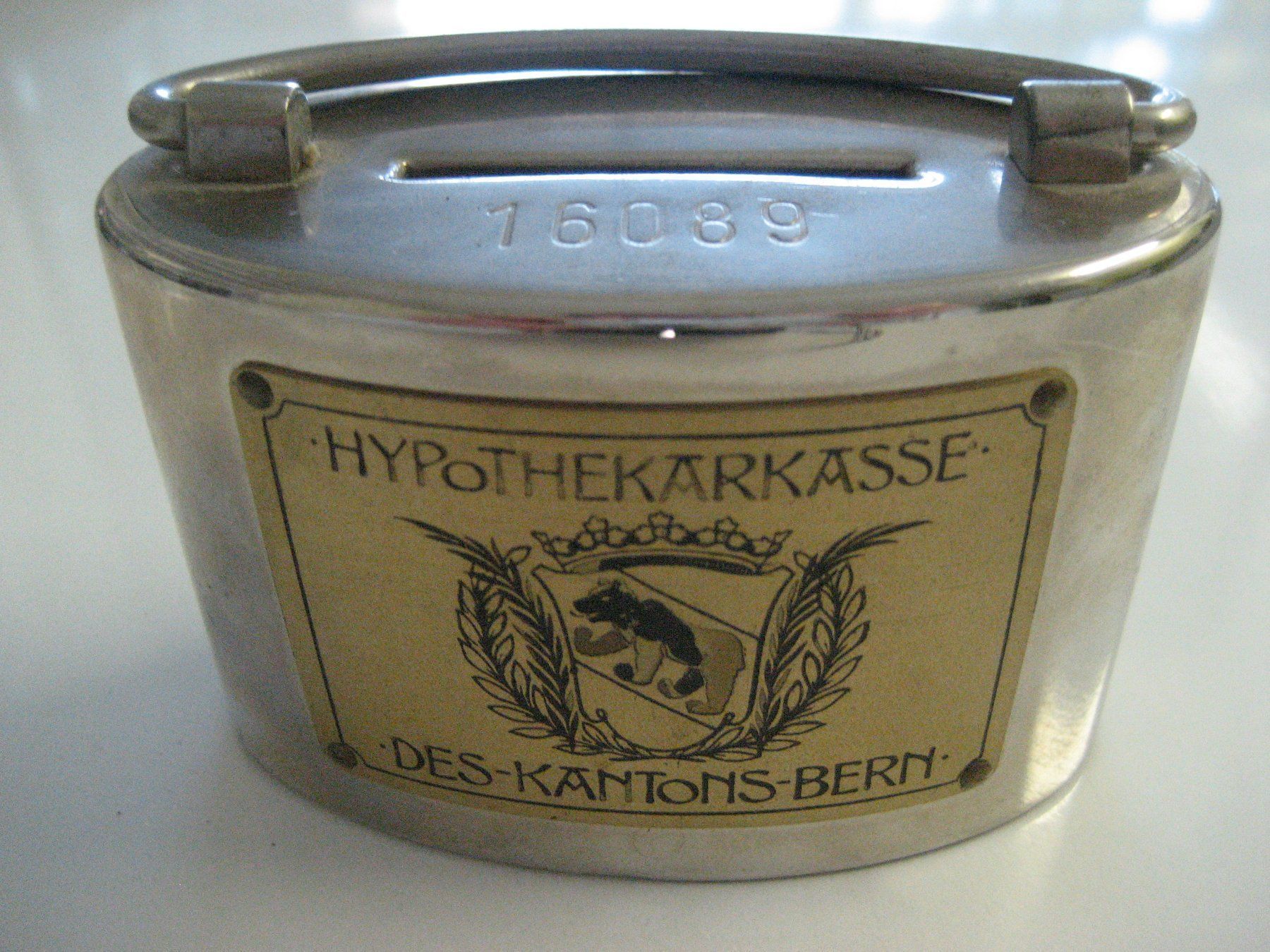 Salvadanai: Bankkässeli / Sparkässeli / Spardose – Usato da Olten venduto da Reiol9