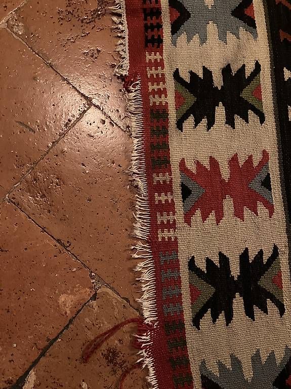 Kelim Tappeti: Tappeto Kilim vintage – Usato da Vezia venduto da Curzio83 3