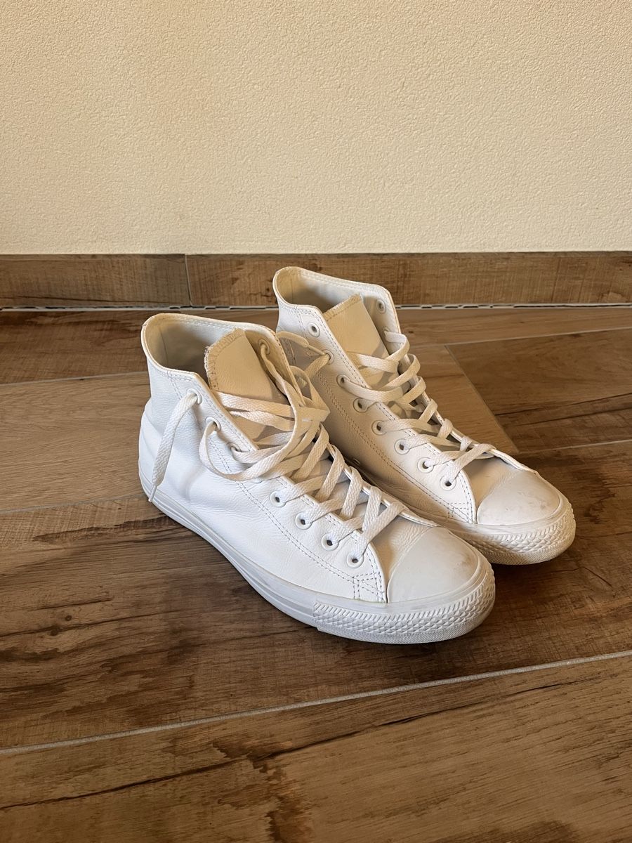 Converse Scarpe da uomo: Converse White – Usato da Conthey venduto da guemae
