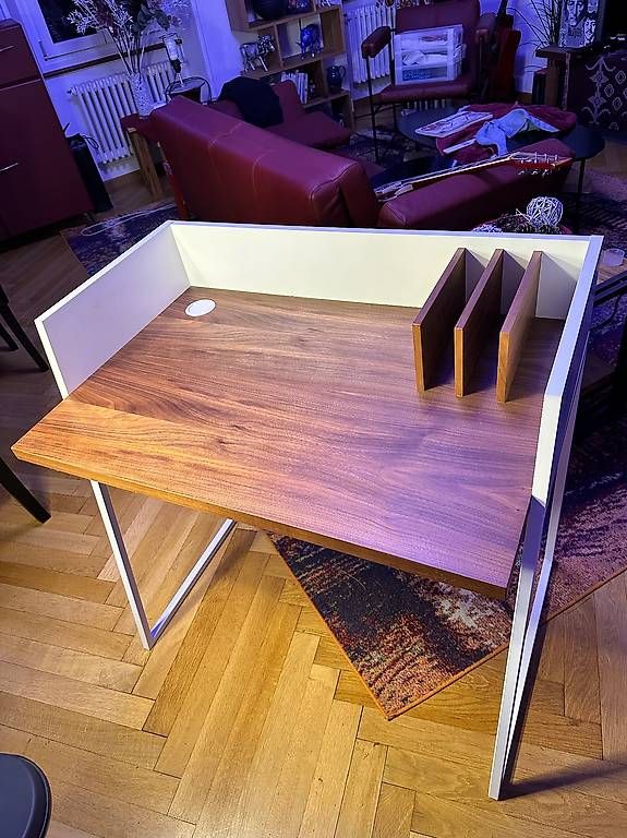 Scrivanie: Bureau enfant Pfister comme neuf – Usato da Areuse venduto da bov_j5x9 4
