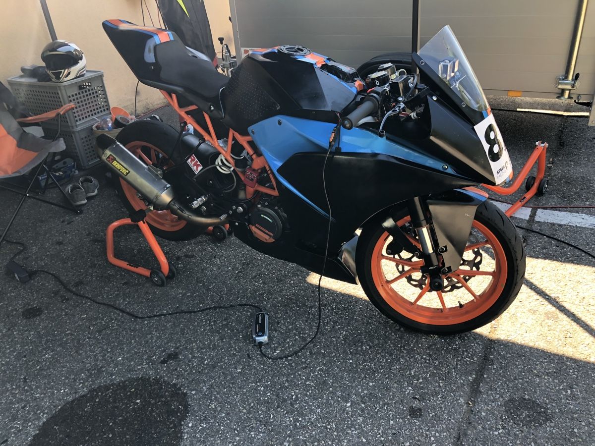 Strasse: KTM RC 390 Cup – Gebraucht aus Feuerthalen von llgoat77