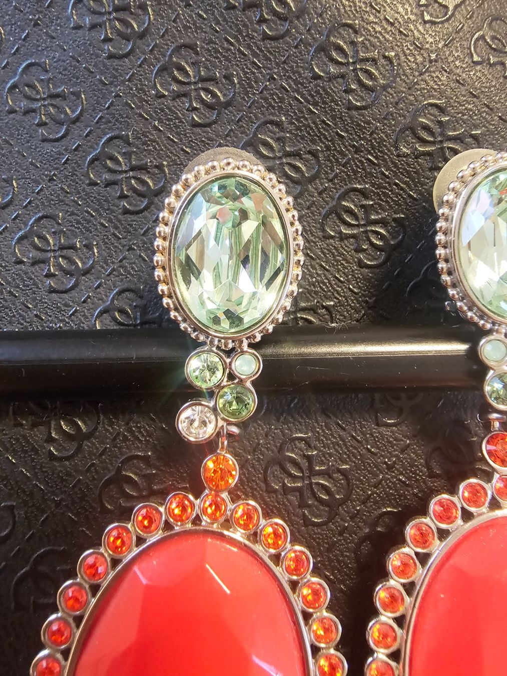 Swarovski Orecchini pendenti & Orecchini a lobo: Spezielle Ohrhänger mit Strasssteinen, Swarowski Collection – Nuovo (secondo la descrizione) da Rheineck venduto da aron012 3