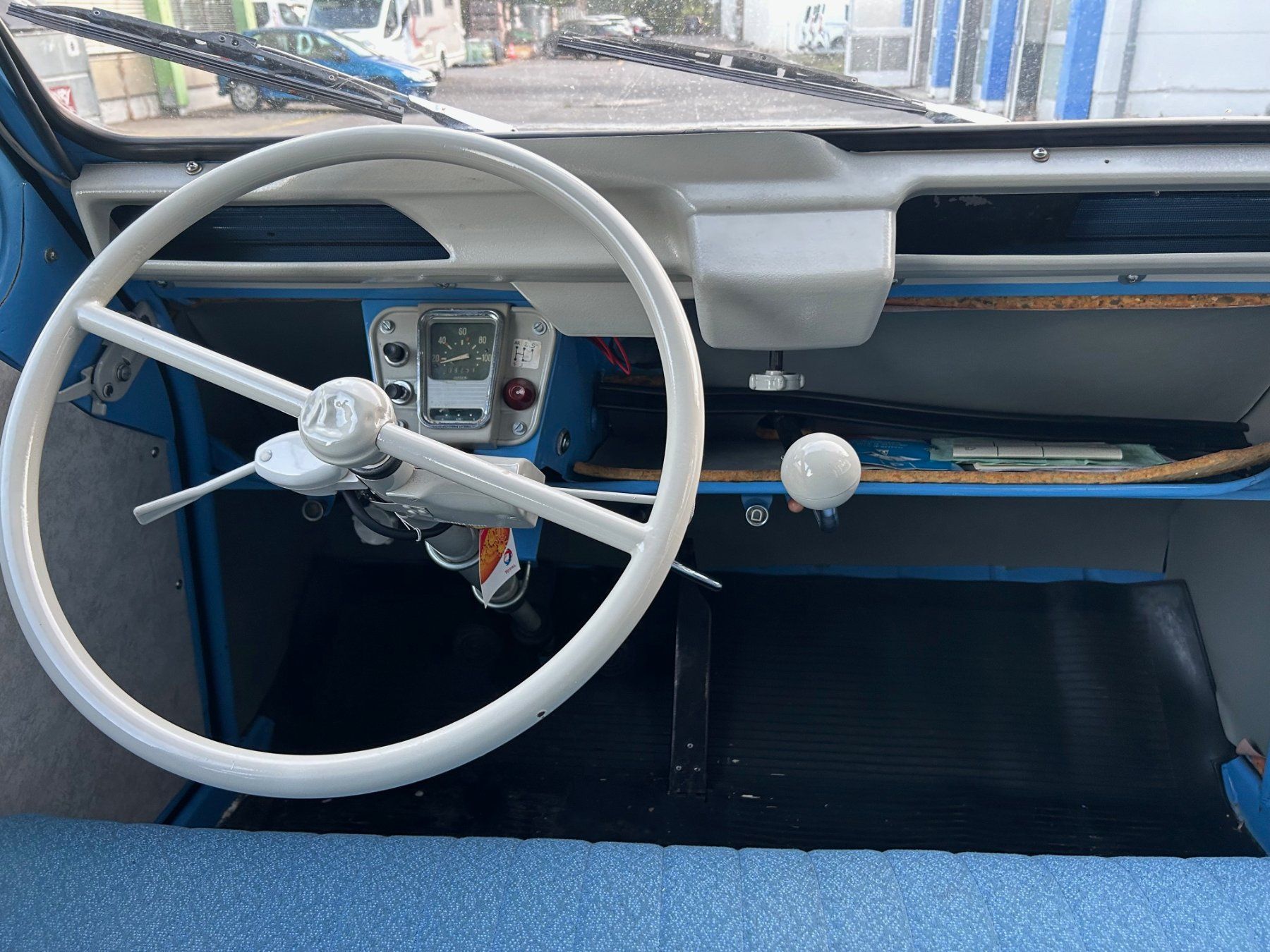 Citroën Automobili: Citroën 2CV – Usato da Rolle venduto da Pejic187 4