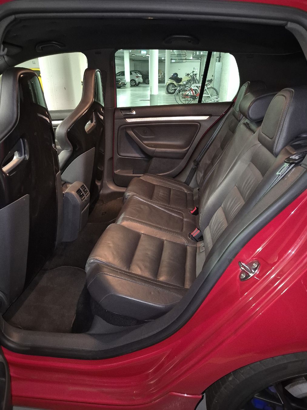 VW Automobili: VW Golf 5 R32 – Usato da Oschwand venduto da Gerberli12 7