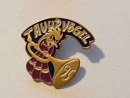 1 Pin Thuur Vögel Fasnacht