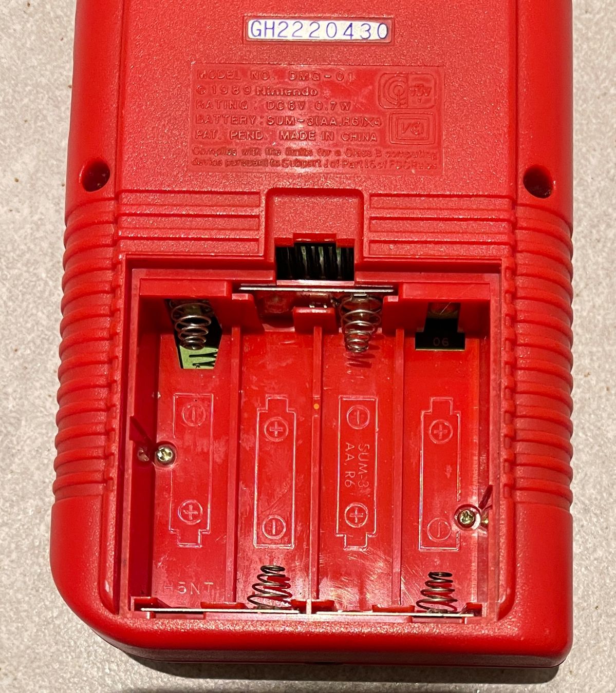 Nintendo Console: Nintendo Game Boy rot - defekt ab 1.- – Difettoso da Hinwil venduto da weu_yll6 2
