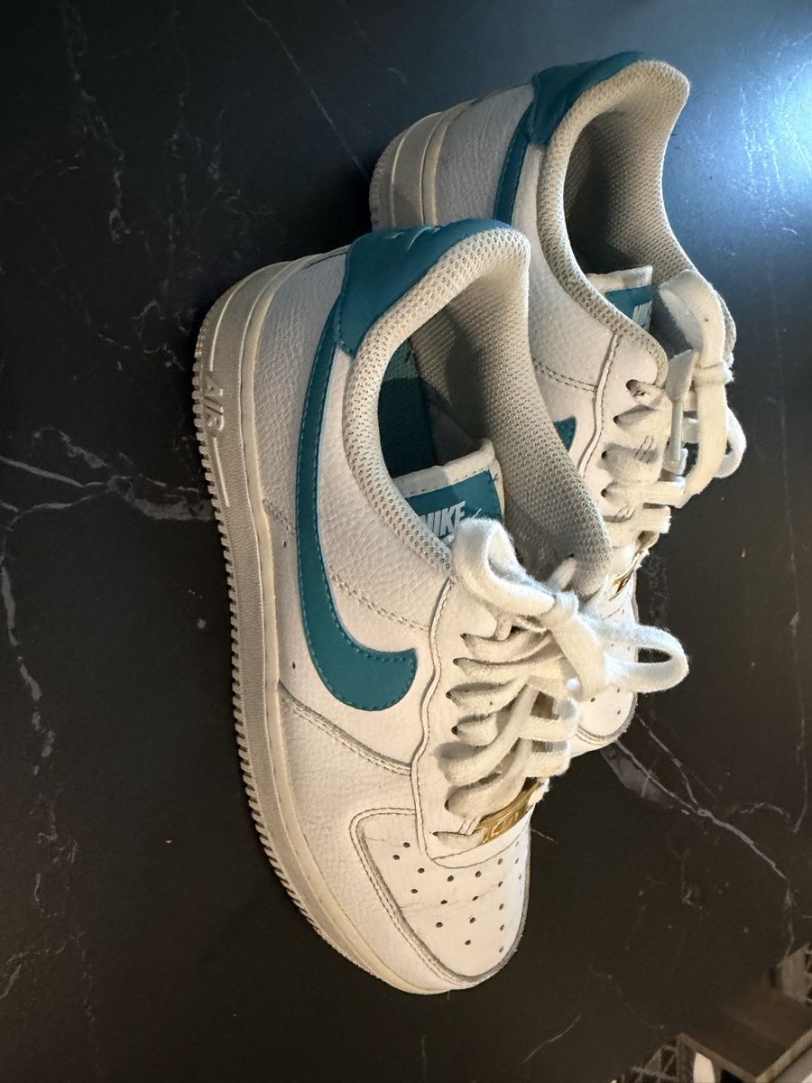 Nike Scarpe da uomo: Nike Air Force 1 Grösse 38,5 – Usato da Niederglatt ZH venduto da vul_v86c 2